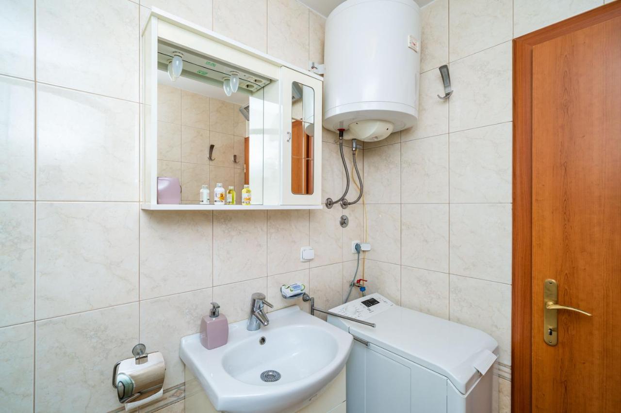 Promenada- 4pax With Parking Dubrovnik