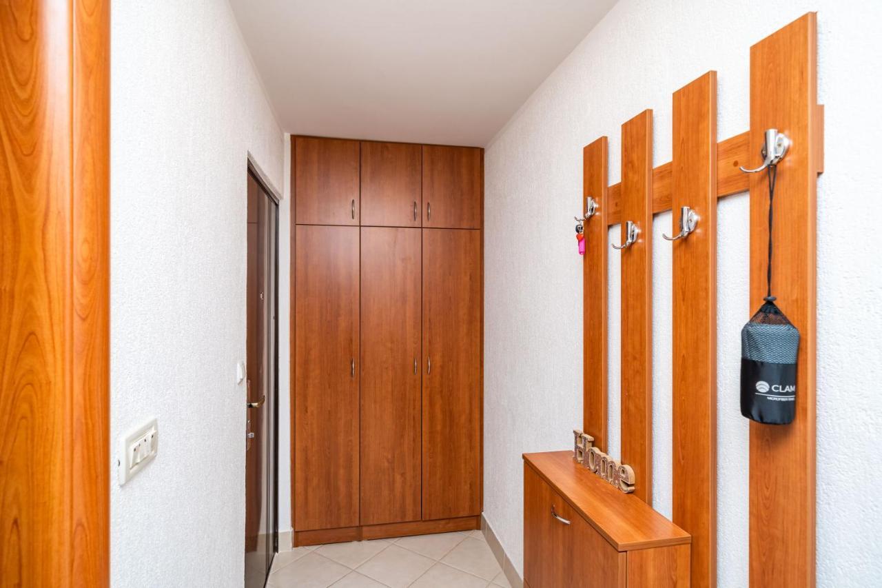 Promenada- 4pax With Parking Apartment