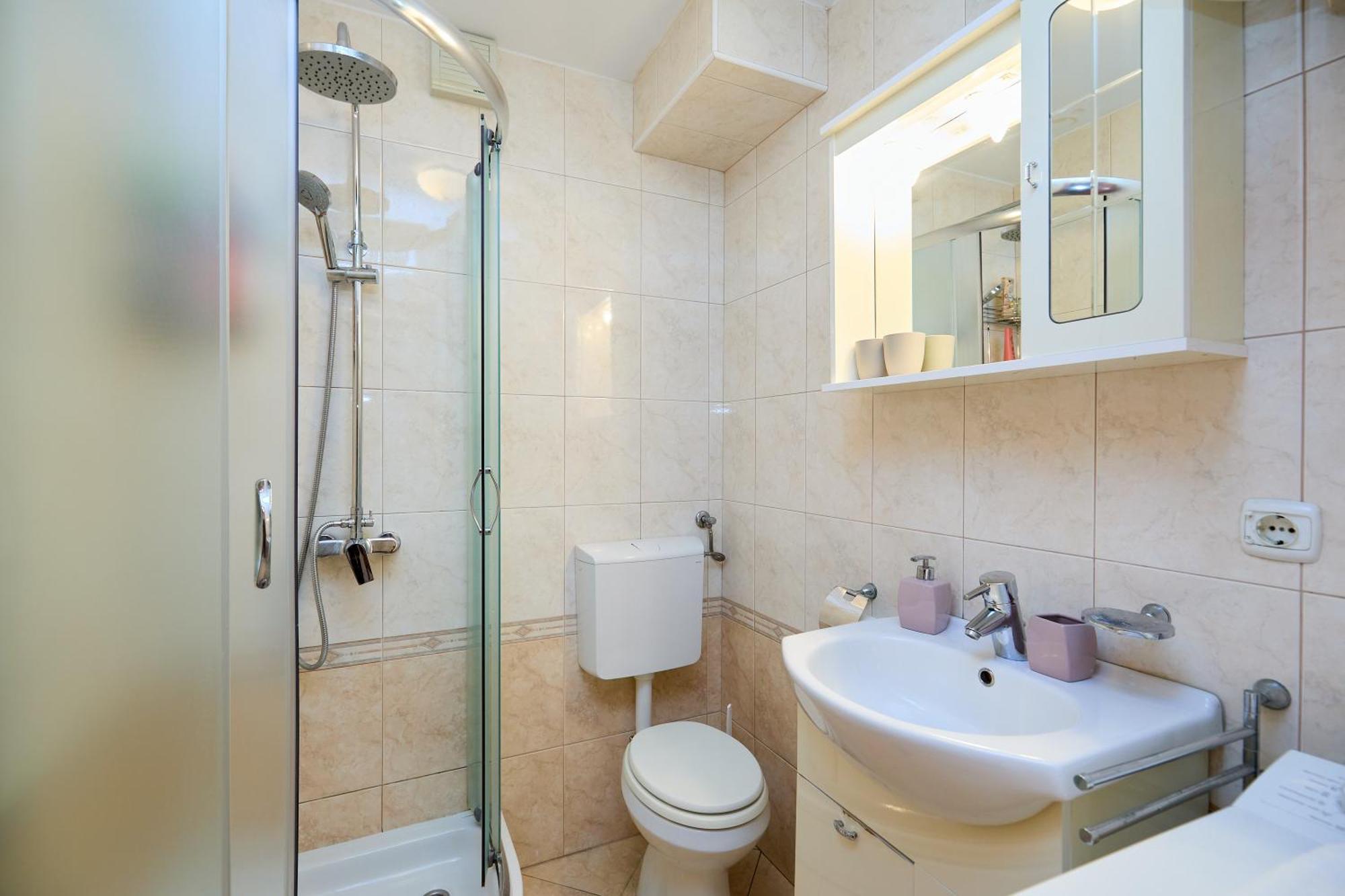 Promenada- 4pax With Parking Apartment Dubrovnik